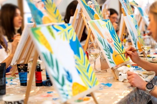 shutterstock_2719353633